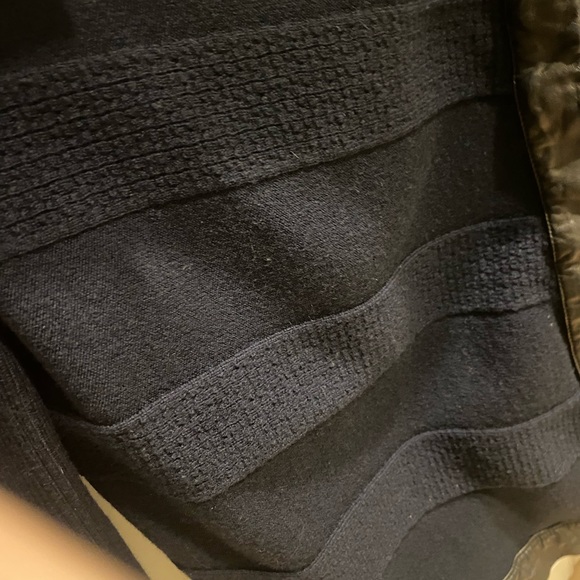 🌟Buy 1 Get 1 FREE 100% Wool Lambskin Cardigan Navy - Made in Italy - Picture 7 of 11